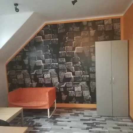 Black Piano On The Fifth Floor Κάουνας